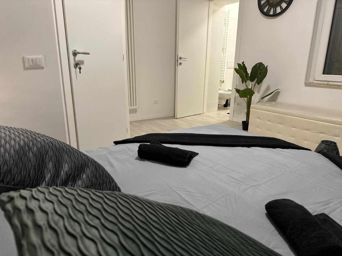 Destiny Home 3 Verona Borgo Roma Εξωτερικό φωτογραφία